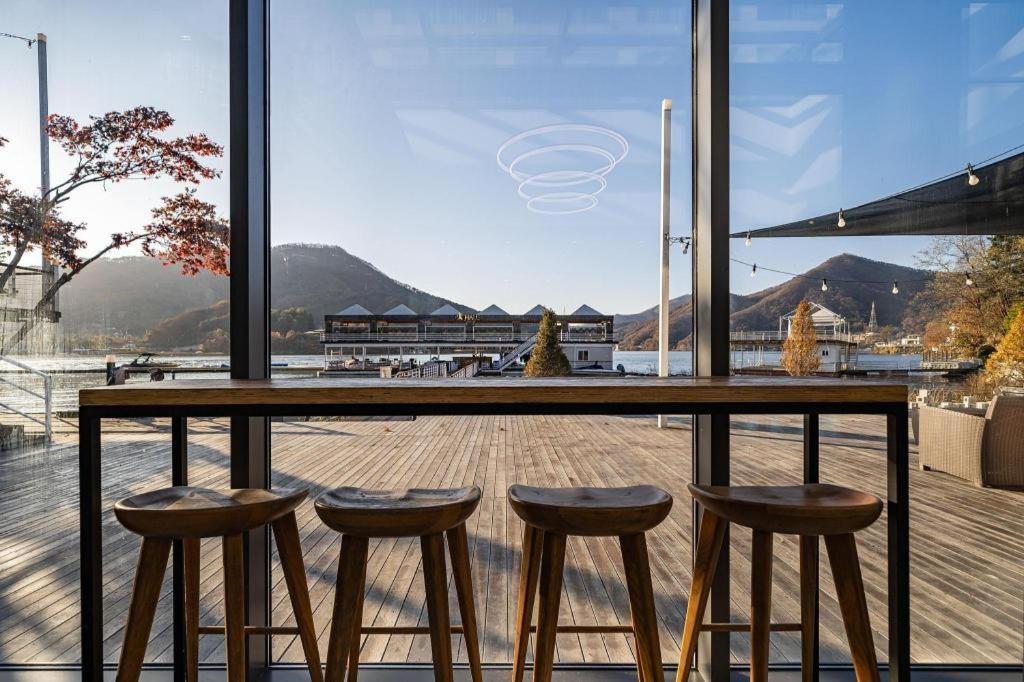 Hotel Haus 加平 外观 照片