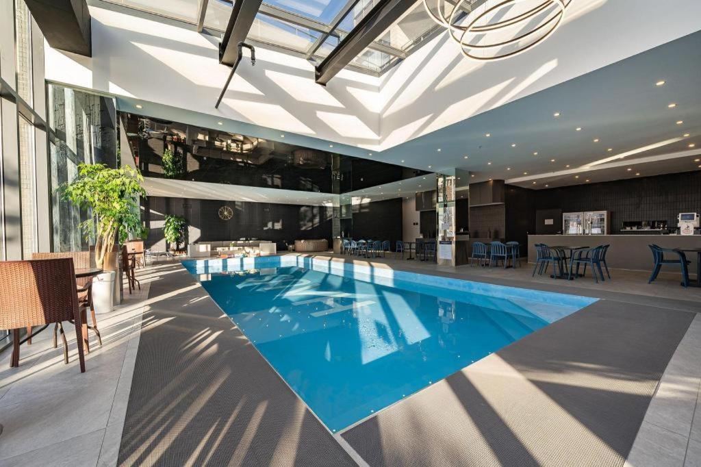 Hotel Haus 加平 外观 照片